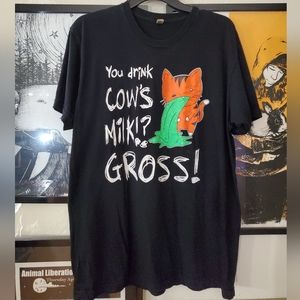 Vegan This Cows Milk Large Tee Black *
